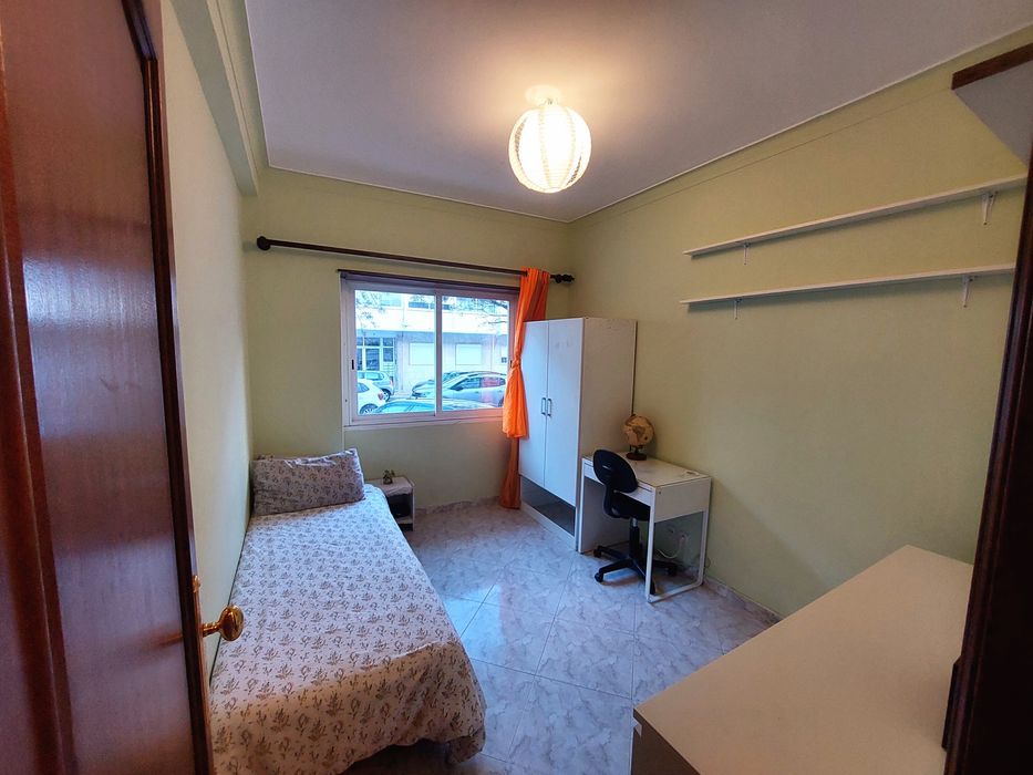 Quarto individual mobilado na Amadora – 350€ (despesas incluídas)