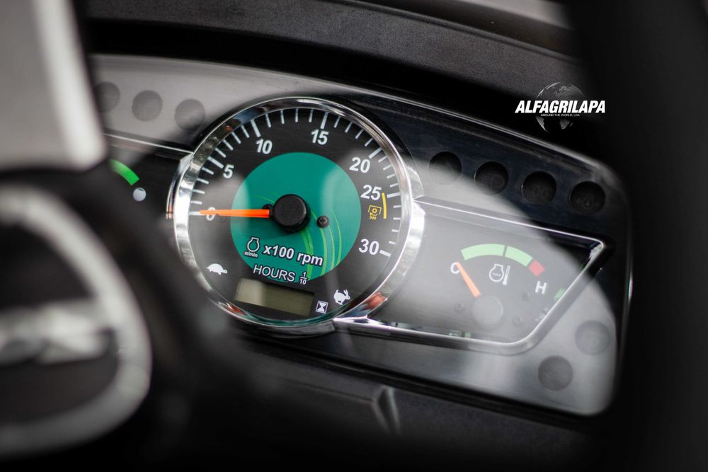 Trator Solis 26XL SILVER C/4 Alfaias Incl*CAMPANHA WINTER PROMO 2026*