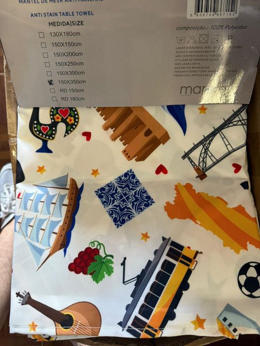 Toalhas de mesa anti-nódoa