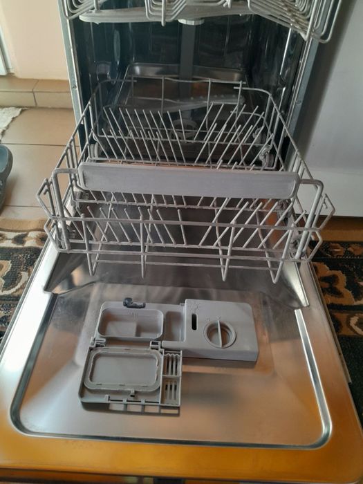 Посудомиюча машина Вірпул