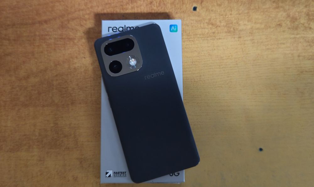 Realme 16 pro plus 144hz ip69k 7000mha stan salonowy!