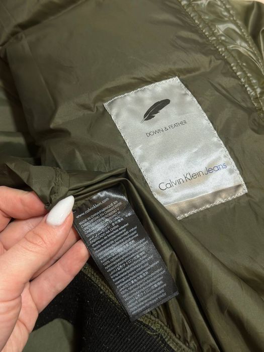 Зимова куртка calvin klein jeans справжній пух