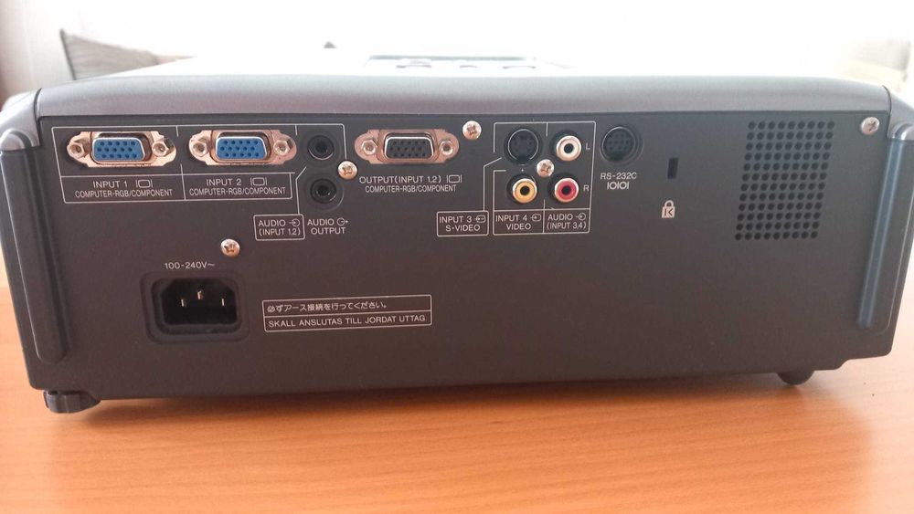 Sharp XR-HB007X Video Projector64169664877314122