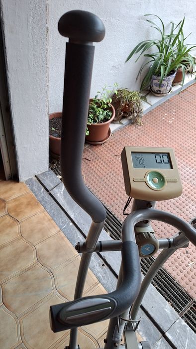 Decathlon Elliptical Trainer 46064585196941442123
