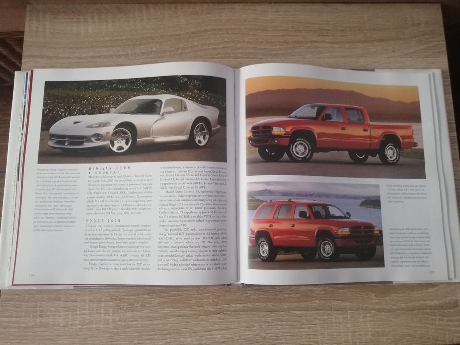 Książka 'Chrysler' Dennis Adler