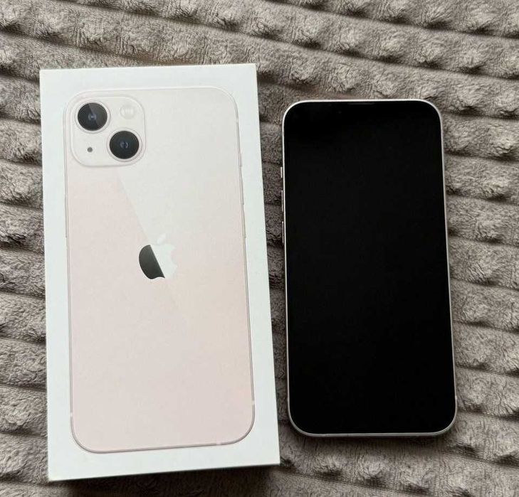 iPhone 13, 256 ГБ у подарунок чохли