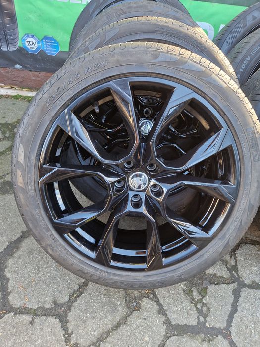 Oryginalne Koła Skoda Kodiaq VRS 235/45R20 Pirelli lato 19r. 7mm