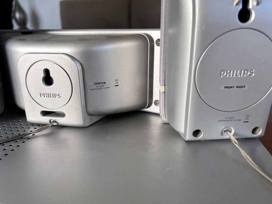 Home Cinema Philips 100W com subwoofer (a funcionar 100%) c/ comando64409384836994124