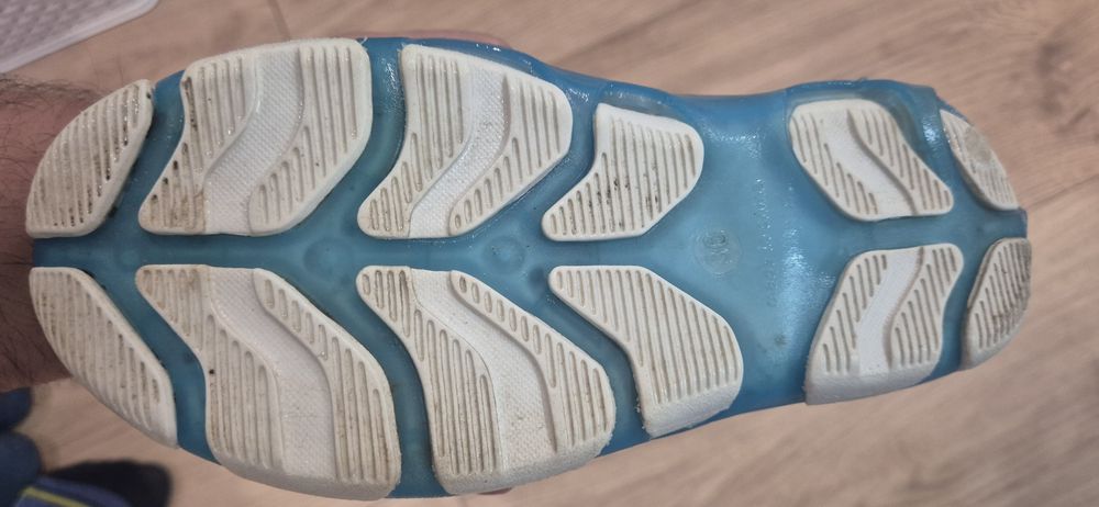 Buty na wode damskie