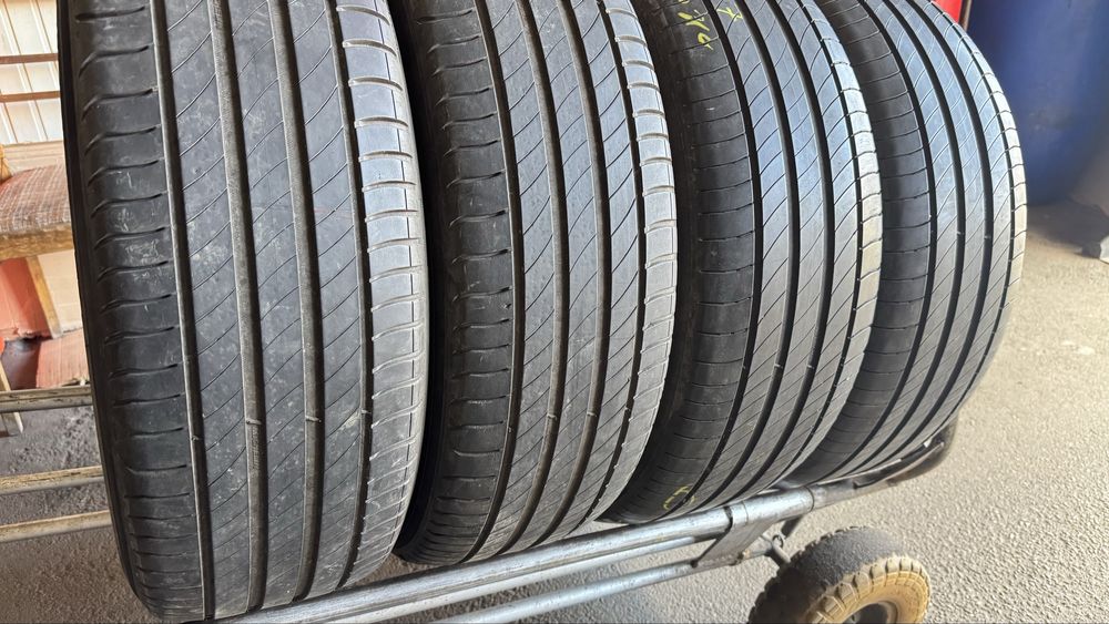 R17 215/60 Michelin Primacy4 шини літо комплект