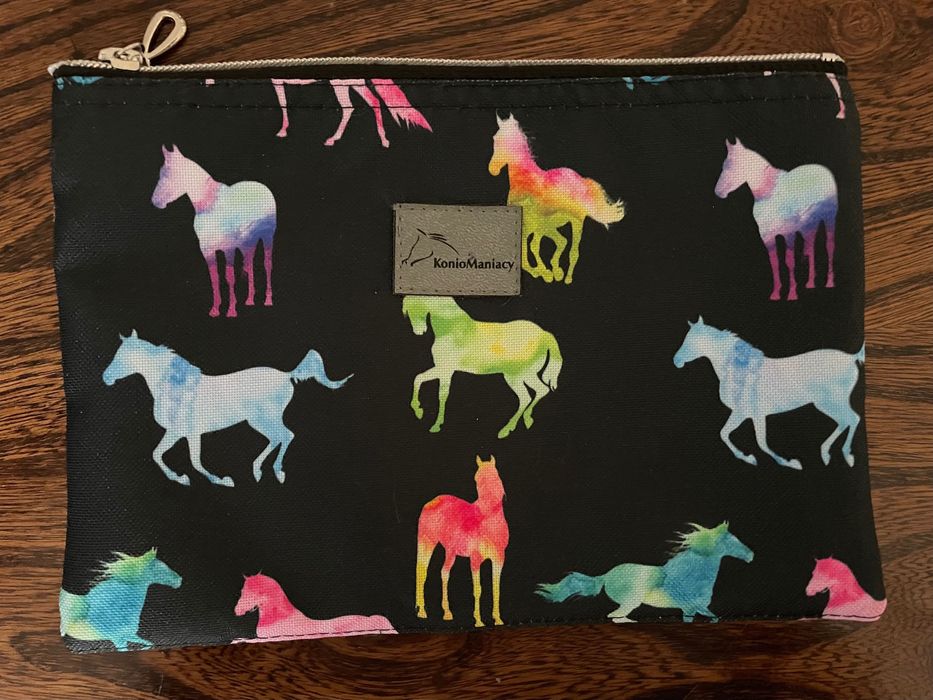Kosmetyczka Koniomaniacy Konie nowa