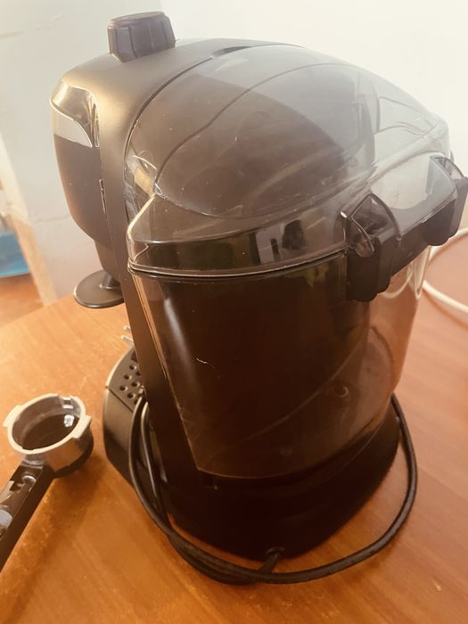 DELONGHI ESPRESSO COFFEE MACHINE64740794239875122
