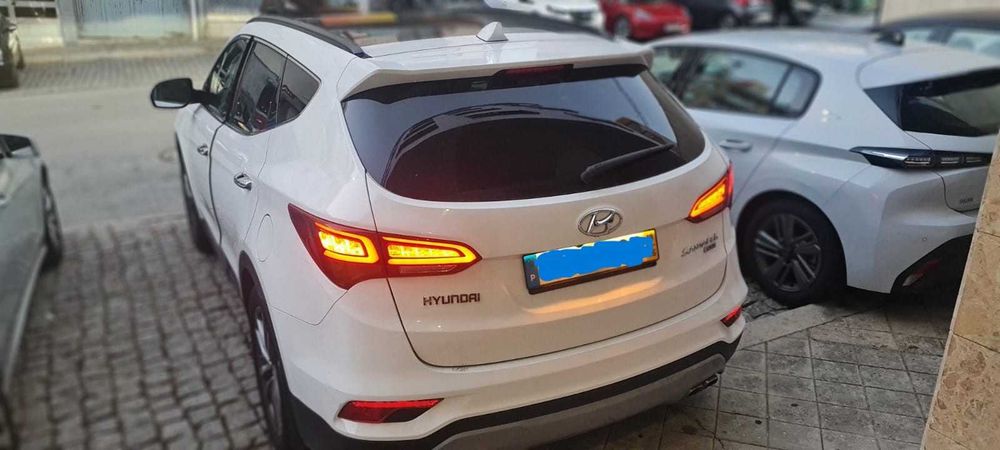 Hyundai Santa Fé 2018 — 7 Lugares — Top de Linha