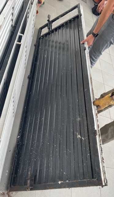 Portão de 4 folhas usado