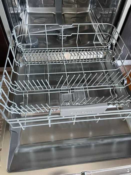 Máquina de Lavar Loiça Samsung [Bom preço]