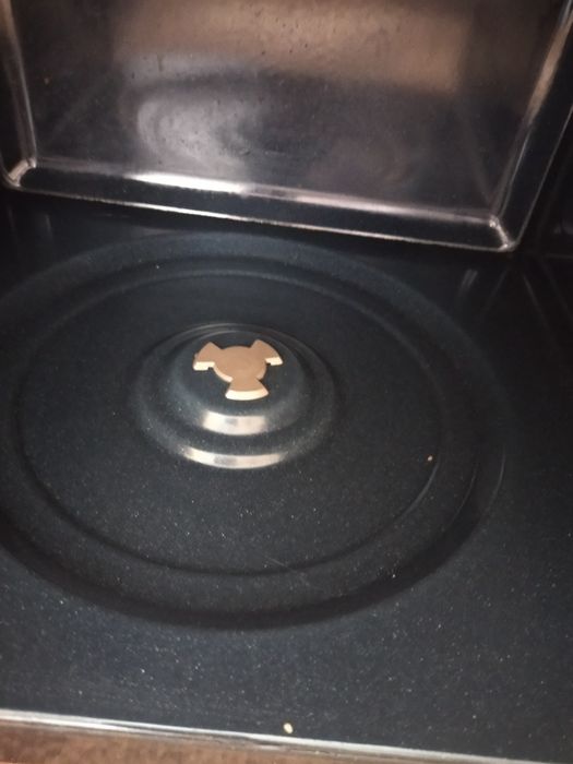 Мікрохвильова піч