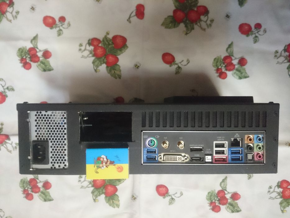 ASRock Z77E-ITX,i7-3770s,SSD-512Gb,ОЗУ-12Gb.