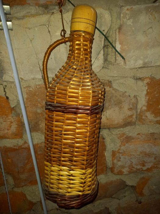 Бутильок для вина