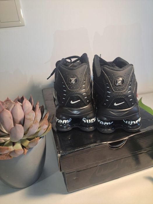 nike shox ride 2 supreme