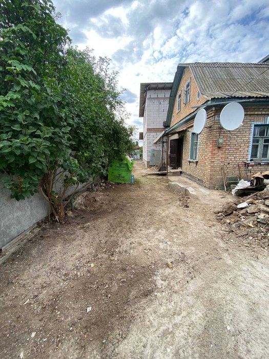 Продам будинок в Нових Петрівцях