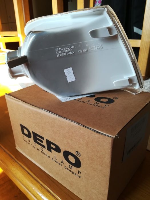 Farolim pisca completamente NOVO