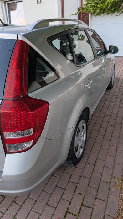 Kia Cee'd 2010 1.6 CRDi
