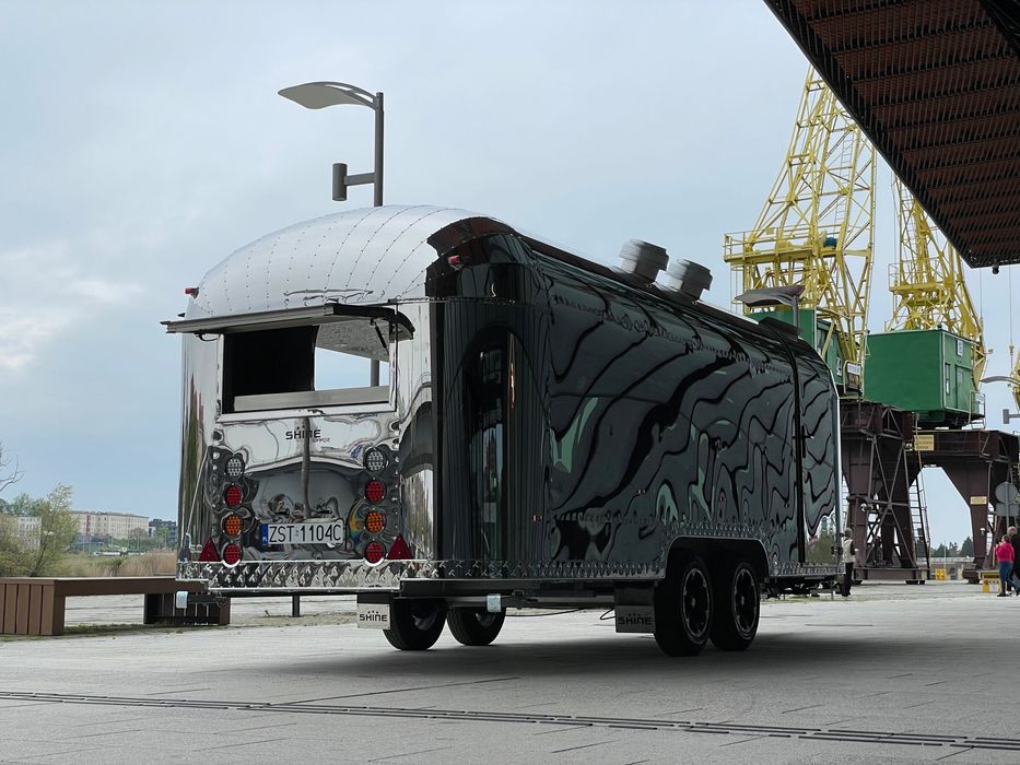 Nowa Przyczepa gastronomiczna SHINE Summer 6m Food Truck foodtruck