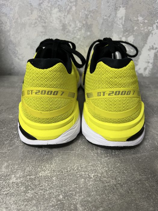 Кросівки бігові Asics GT-2000   7  100% оригінал
