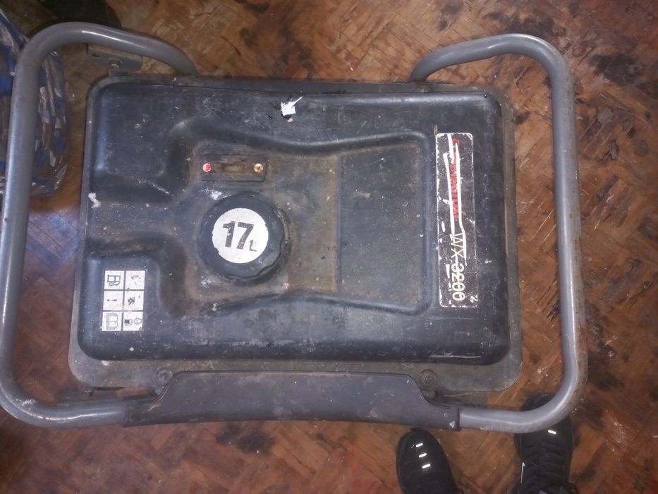 Gerador a gasolina negociável