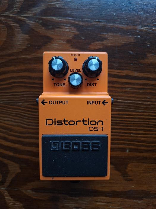 BOSS DS-1 distortion