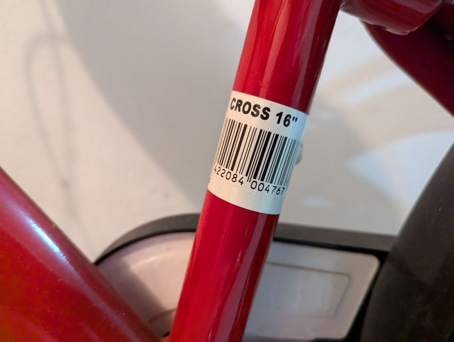 Bicicleta 16 como nova (usada 2 ou 3 vezes)