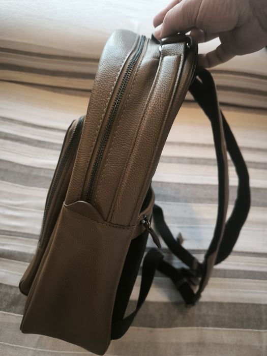 Mochila Zara pele sintética
