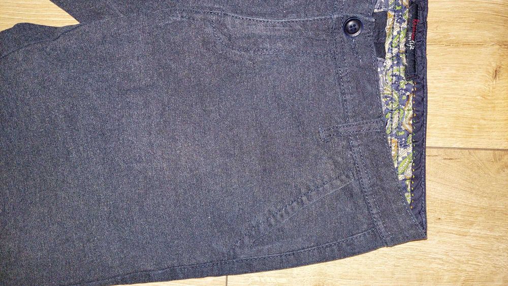 Продам чоловічі штани RESALSA JEANS WEAR