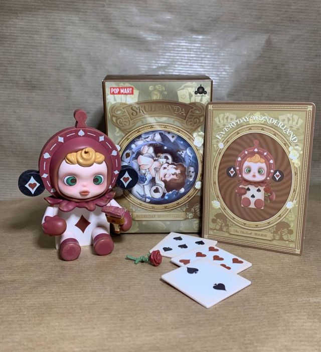 Skullpanda pop mart оригінал