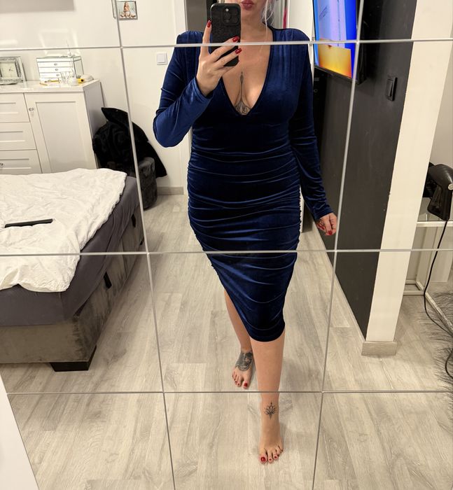 Welurowa sukienka xl