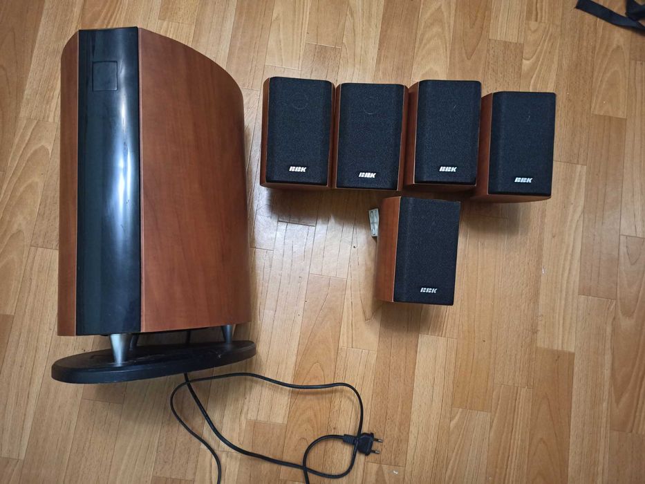 Домашній кінотеатр з пультом усилитель колонки 5.1 BBK MA-965S 300 ват ...