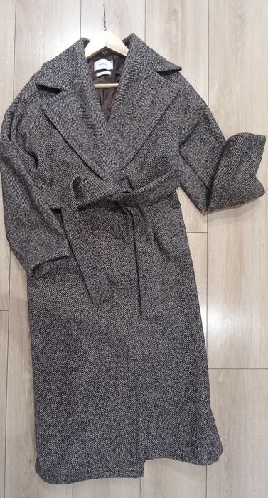 Płaszcz jodełka stan idealny Reserved r.S