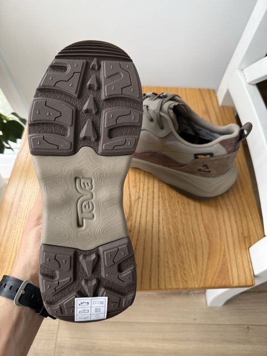 Teva WATERPROOF НЕ ПРОМОКАЮТЬ кросівки ОРИГІНАЛ 100% термо деми
