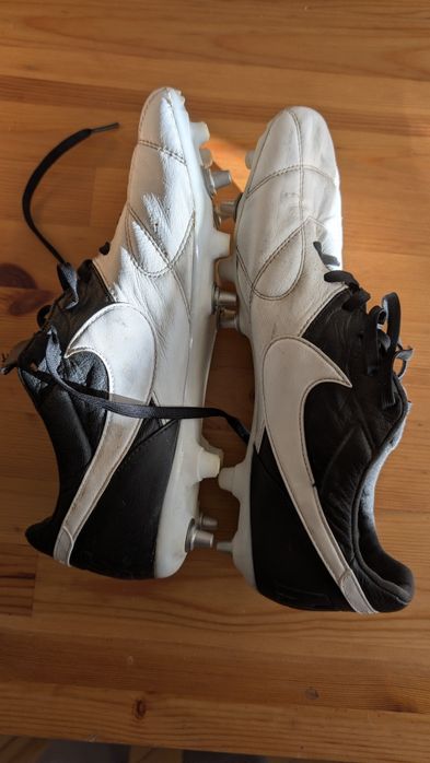 Buty lanki Nike 27. 5 cm wkładka