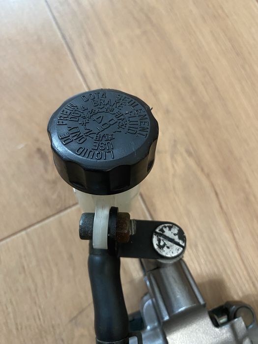 Машинка сцеплення  Nissin Супорта Sumitomo  і задній супорт Nissin