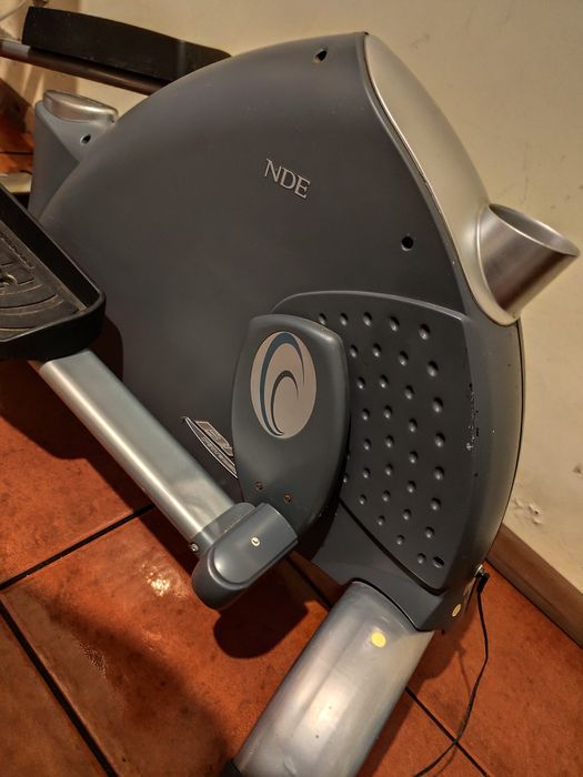 Vendo elíptica bh fitness