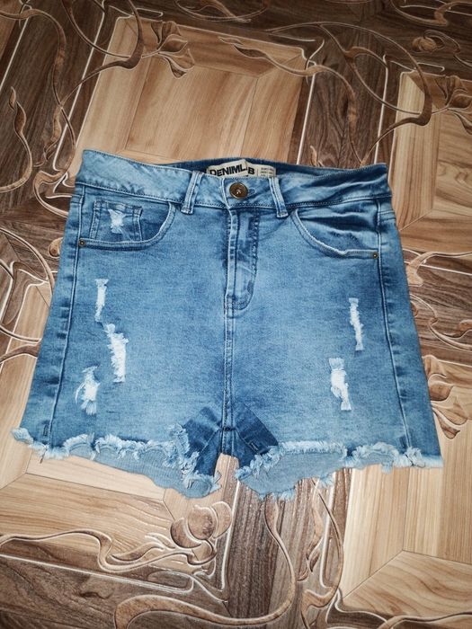 Джинсовые шорты высокая посадка H&M,Bershka.