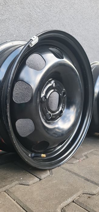 "16 5x114.3 Renault Daria nowe