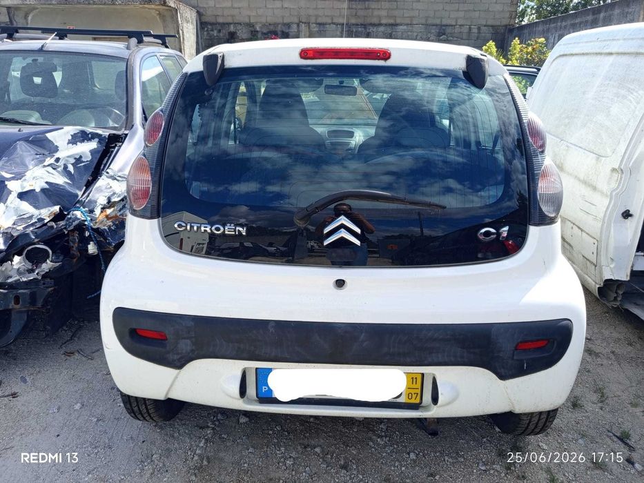 Para peças Citroën C1 1.0 ano 2011