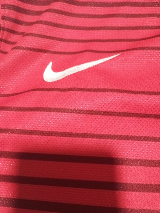 Camisa oficial da Seleção Portuguesa de Futebol.