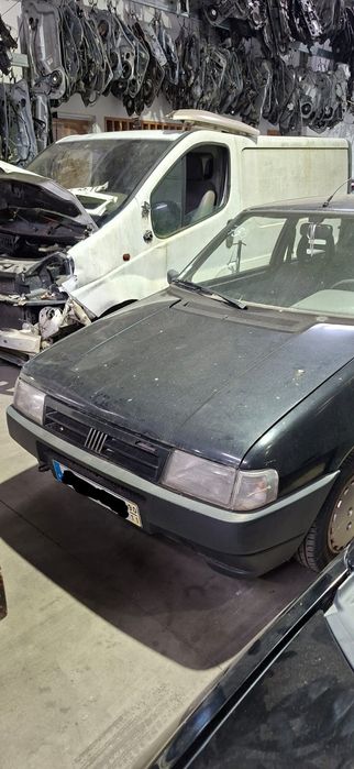 Fiat uno para peças