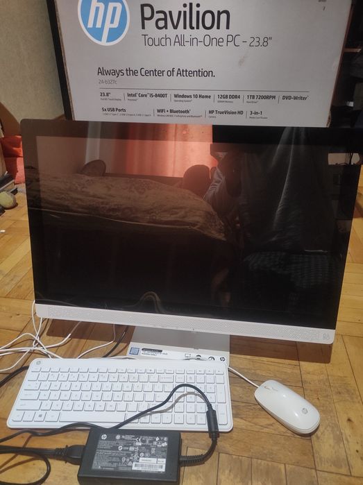Продам hp Pavillion Touch All-in-one PC-23,8