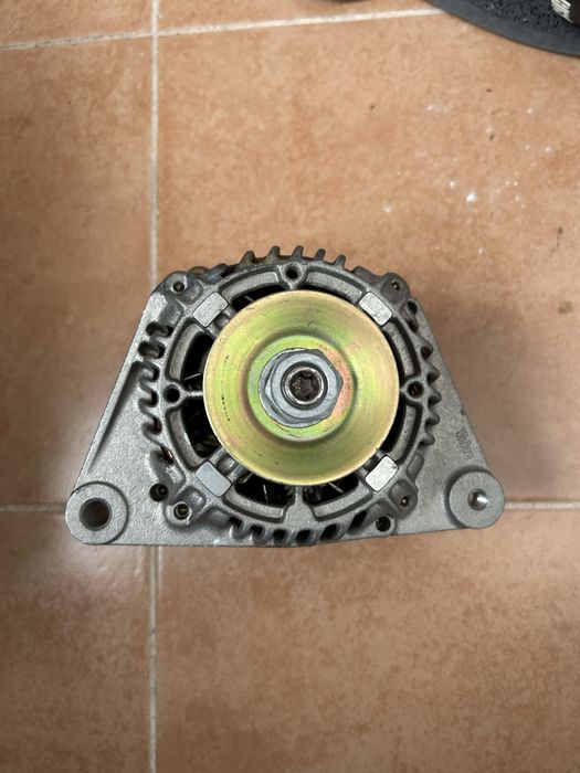 Генератор на Peugeot, Citroen, Renault