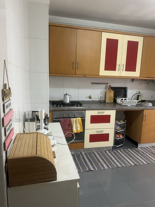 Quarto para arrendar