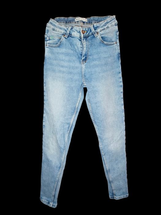 Dżinsy denim jeans spodnie długie damskie cropp